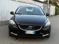 Usata Volvo V40 149 CV (109 kW) 2013 Nero Station wagon