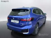 Usata BMW 220 Active Tourer M Sport 156 CV (114 kW) 2023 Portimao blue metallizzato Monovolume