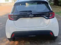 Usata Toyota Yaris Hybrid Active 92 CV (67 kW) 2022 Berlina