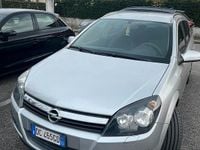 Usata Opel Astra 110 CV (80 kW) 2006 Grigio Station wagon