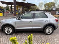 Usata VW T-Roc Life 116 CV (85 kW) 2022 Grigio SUV