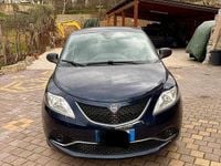 Usata Lancia Ypsilon 2017 Blu Utilitaria