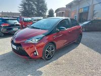 Usata Toyota Yaris Hybrid 73 CV (53 kW) 2018 Rosso Berlina