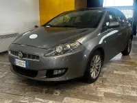 Usata Fiat Bravo Dynamic 105 CV (77 kW) 2011 Grigio Utilitaria