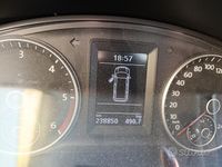 Usata VW Multivan Startline 140 CV (102 kW) 2014 Nero Furgone