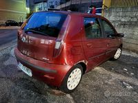 Usata Fiat Punto 75 CV (55 kW) 2007 Utilitaria