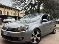 Usata VW Golf VI Comfortline 102 CV (75 kW) 2009 Grigio Utilitaria
