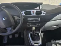 Usata Renault Scénic 130 CV (95 kW) 2011 Grigio Monovolume