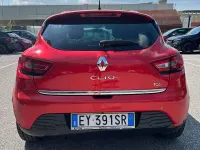 Usata Renault Clio 90 CV (66 kW) 2015 Rosso Utilitaria