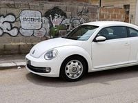Usata VW Beetle Design 105 CV (77 kW) 2013 Bianco Utilitaria