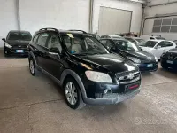 Usata Chevrolet Captiva LS 150 CV (110 kW) 2007 Grigio SUV