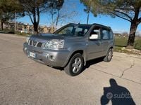 Usata Nissan X-Trail 136 CV (100 kW) 2004 Grigio SUV