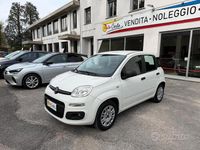 Usata Fiat Panda Lounge 69 CV (50 kW) 2018 Bianco Utilitaria
