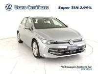 Usado VW Golf VIII Style 150 CV (110 kW) 2025 Plateado Berlina