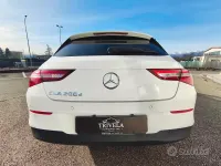 Käytetty Mercedes CLA200 150 HP (110 kW) 2021 Valkoinen Farmari