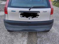 Usata Fiat Punto Star 60 CV (44 kW) 1998 Grigio Berlina