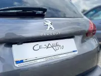 Usata Peugeot 2008 GT-line 120 CV (88 kW) 2018 Grigio SUV