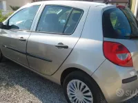 Käytetty Renault Clio II 2006 Sedan
