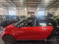 Usata Smart ForFour Prime 70 CV (51 kW) 2015 Rosso Utilitaria