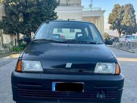 Usata Fiat Cinquecento Young 39 CV (28 kW) 1997 Nero Utilitaria