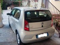 Usado Seat Mii 68 CV (50 kW) 2015 Gris Utilitario