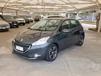 Usata Peugeot 208 Allure 68 CV (50 kW) 2014 Grigio Utilitaria
