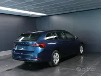 Usata Skoda Octavia Executive 116 CV (85 kW) 2023 Blu Station wagon