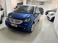 Usata Smart ForFour Passion 71 CV (52 kW) 2017 Blu Utilitaria