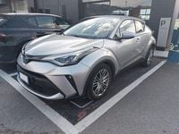 Usata Toyota C-HR Lounge 122 CV (89 kW) 2023 Argento SUV