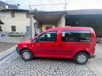 Usata VW Caddy 105 CV (77 kW) 2006 Rosso Monovolume