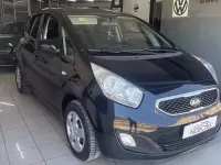 Usata Kia Venga Active 90 CV (66 kW) 2015 Nero Utilitaria