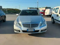 Usata Mercedes E350 Executive 231 CV (169 kW) 2009 Argento Berlina