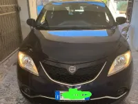 Usata Lancia Ypsilon Silver 69 CV (50 kW) 2018 Bluazzurro Utilitaria