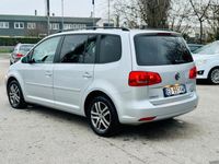 Usata VW Touran 105 CV (77 kW) 2011 Grigio Monovolume