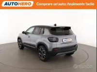 Usata Jeep Avenger 101 CV (74 kW) 2023 Grigio SUV