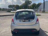 Usata Lancia Ypsilon 80 CV (58 kW) 2013 Grigio Utilitaria