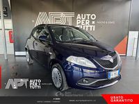 Usata Lancia Ypsilon Gold 69 CV (50 kW) 2017 Blu Utilitaria