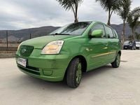 Usata Kia Picanto 65 CV (47 kW) 2005 Verde Utilitaria