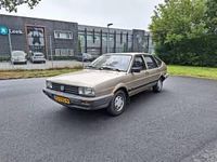 Usata VW Passat 69 CV (50 kW) 1986 Beige Berlina