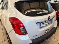 Usata Opel Mokka 140 CV (102 kW) 2014 Bianco SUV