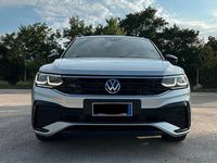 Usata VW Tiguan R-line 150 CV (110 kW) 2021 Grigio SUV