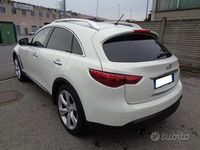 Usata Infiniti Fx30 Premium 238 CV (175 kW) 2010 Bianco SUV