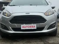 Usata Ford Fiesta Titanium 95 CV (69 kW) 2016 Bianco Utilitaria