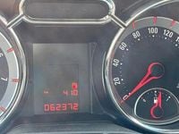 Usata Opel Adam 2015 Blu Utilitaria