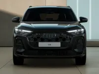 Nuova Audi Q5 S-Line 204 CV (150 kW) 2026 Nero mito metallizzato SUV