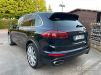 Usata Porsche Cayenne 250 CV (183 kW) 2015 Blu SUV