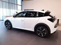 Nuova Lancia Ypsilon 101 CV (74 kW) 2026 Bianco Utilitaria