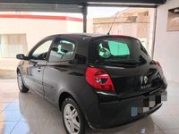 Usata Renault Clio II 85 CV (62 kW) 2007 Nero Berlina