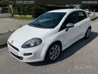 Usata Fiat Punto Sport 105 CV (77 kW) 2012 Bianco Utilitaria