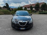 Usata Lancia Delta 150 CV (110 kW) 2010 Grigio Utilitaria